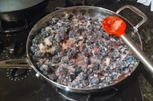 cooking sugar with berries 2
