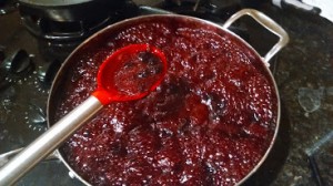 cooking sugar with berries 4